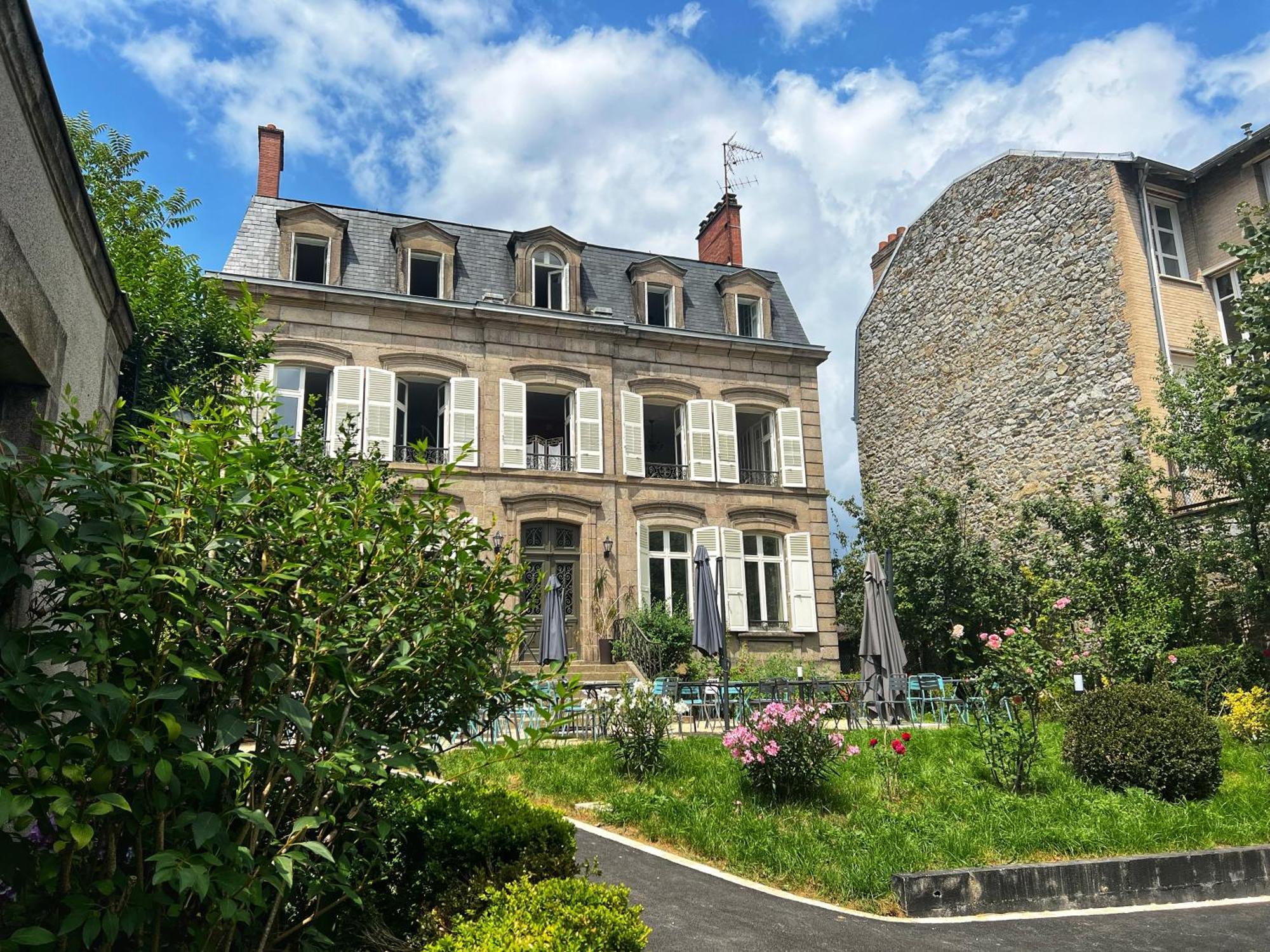 La Maison De Famille Limoges Exterior foto